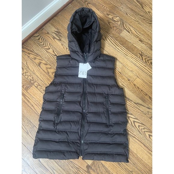 Zara Jackets \u0026 Coats | Nwt Zara Lightweight Puffer Gilet Black Vest 3121702 - Size 13-14 | Color: Black | Size: 14b | Laurensfabfinds's Closet